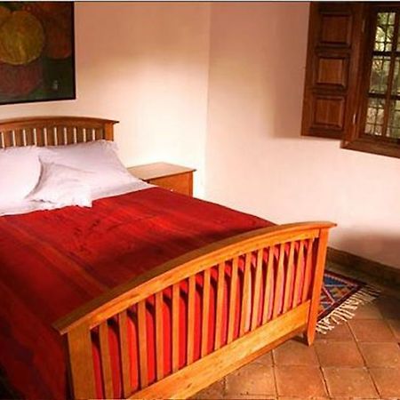 コパン La Casa Rosada Bed & Breakfast エクステリア 写真