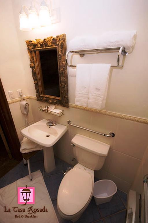 コパン La Casa Rosada Bed & Breakfast 部屋 写真